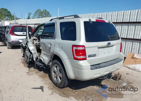 2009 Ford Escape Xlt from USA, damaged, VIN 1FMCU03G89KA36266